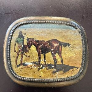 Vintage western brass belt buckle. 3 inch wide by 2.25 inches tall.